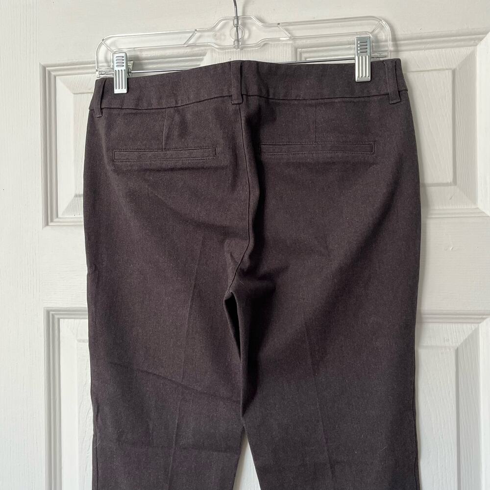 Old Navy Pixie Mid-Rise Cropped Pants - Size 4 - Picture 3 of 6